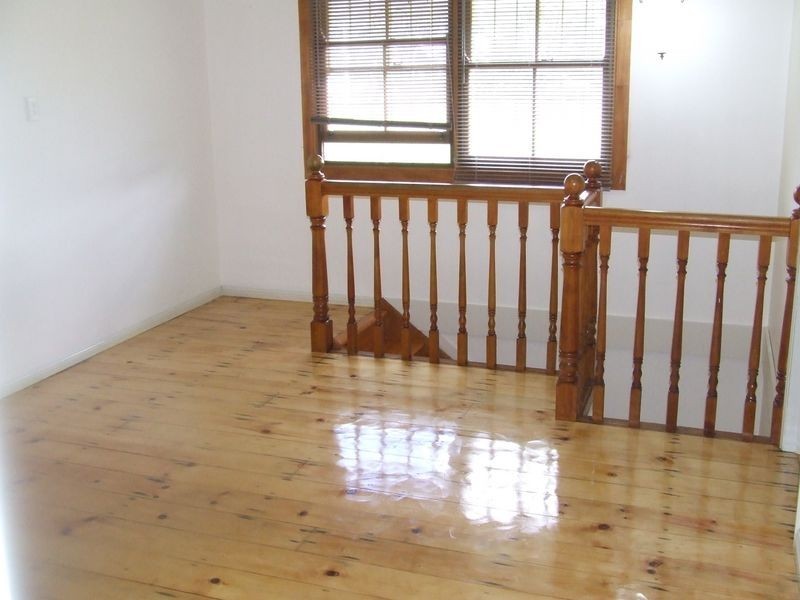 2/50 Witton Road, Indooroopilly QLD 4068