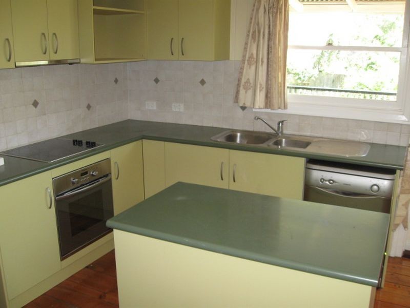 89 Russell Terrace, Indooroopilly QLD 4068