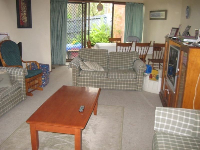 2/75 Bellevue Terrace, St Lucia QLD 4067