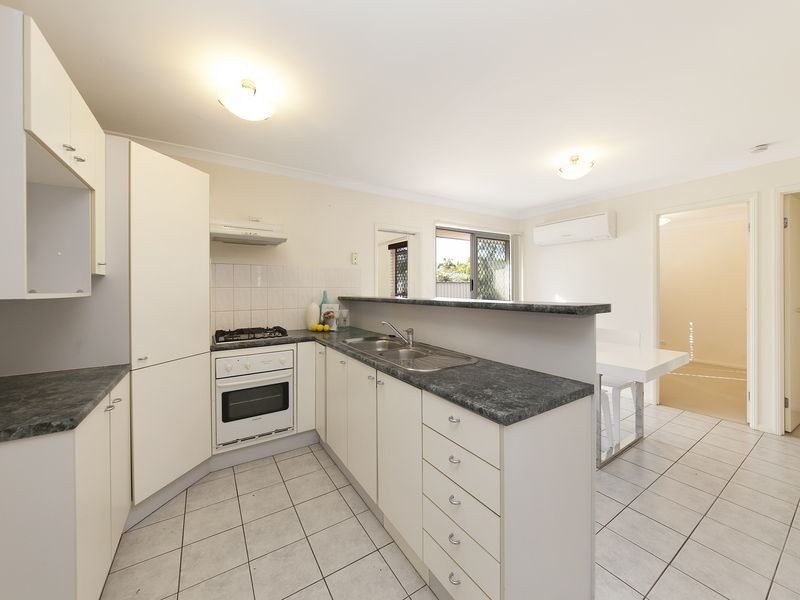 83 Mabel Street, Oxley QLD 4075