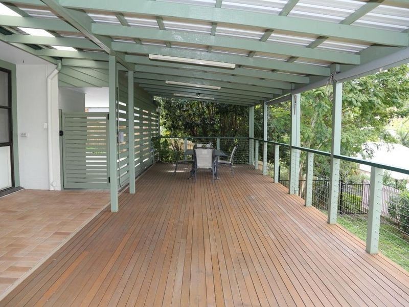 86 Carinya Street, Indooroopilly QLD 4068