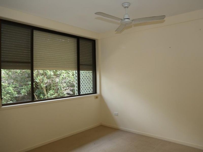 86 Carinya Street, Indooroopilly QLD 4068