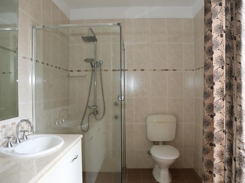 86 Carinya Street, Indooroopilly QLD 4068