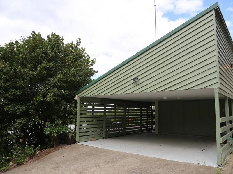 86 Carinya Street, Indooroopilly QLD 4068