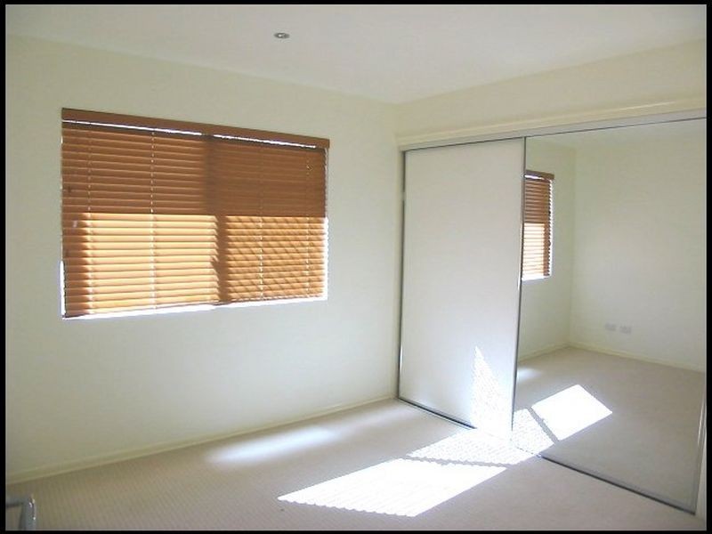 5/37 Sandford Street, St Lucia QLD 4067