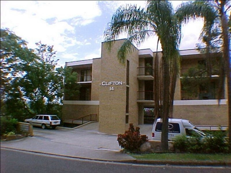 1/14 Bishop Street, St Lucia QLD 4067