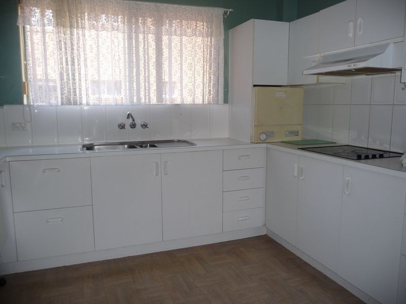 1/179 Sir Fred Schonell Drive, St Lucia QLD 4067