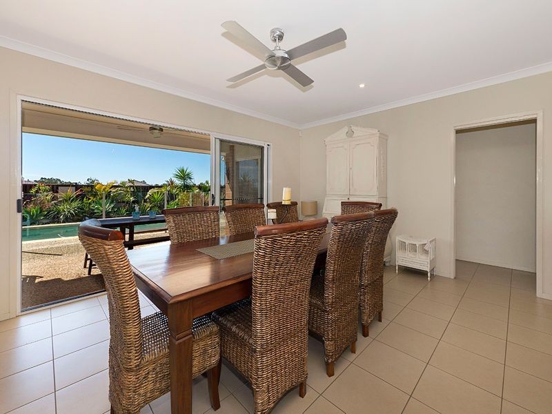 4 Kauri Pine Close, Moggill QLD 4070