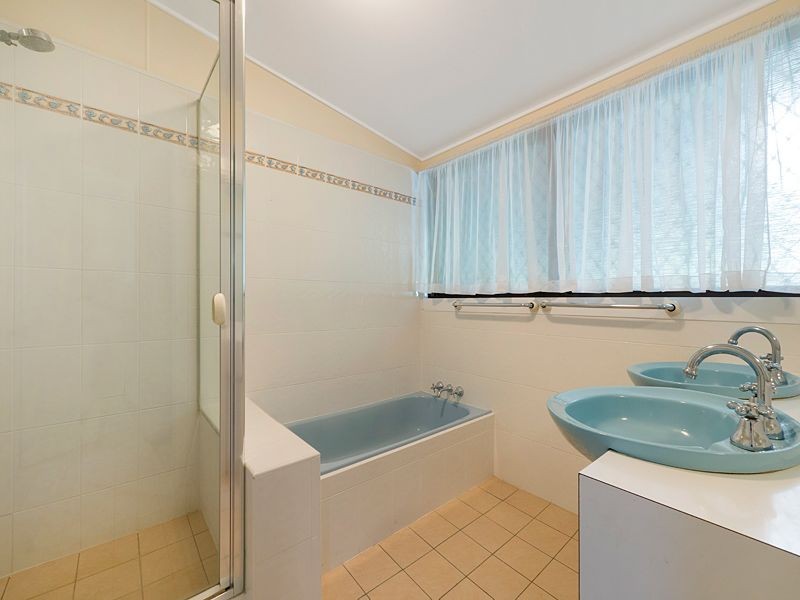 55 Samarai Street, Moggill QLD 4070