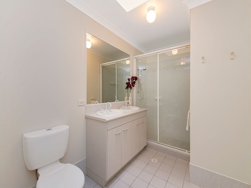 25/11 Meadow Place, Middle Park QLD 4074