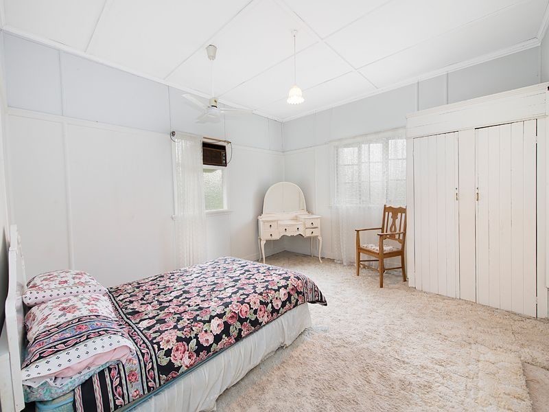74 Bent Street, Toowong QLD 4066