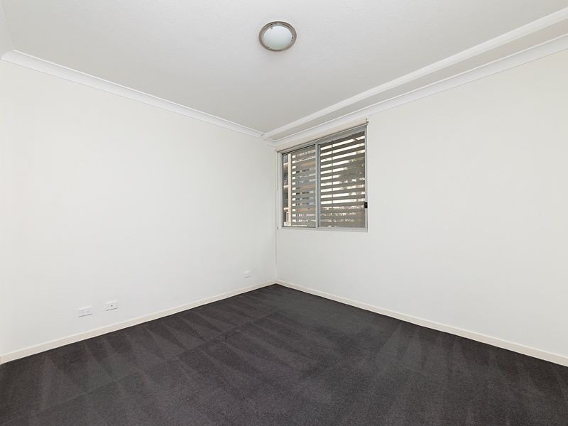 5/12 Belgrave Road, Indooroopilly QLD 4068