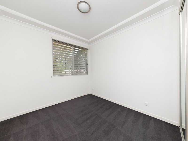5/12 Belgrave Road, Indooroopilly QLD 4068
