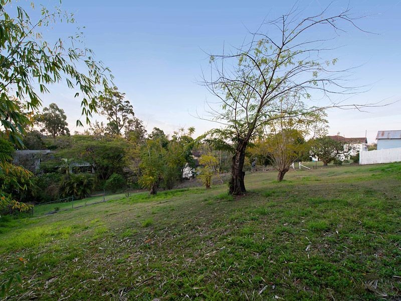 12A Norwood Street, Toowong QLD 4066