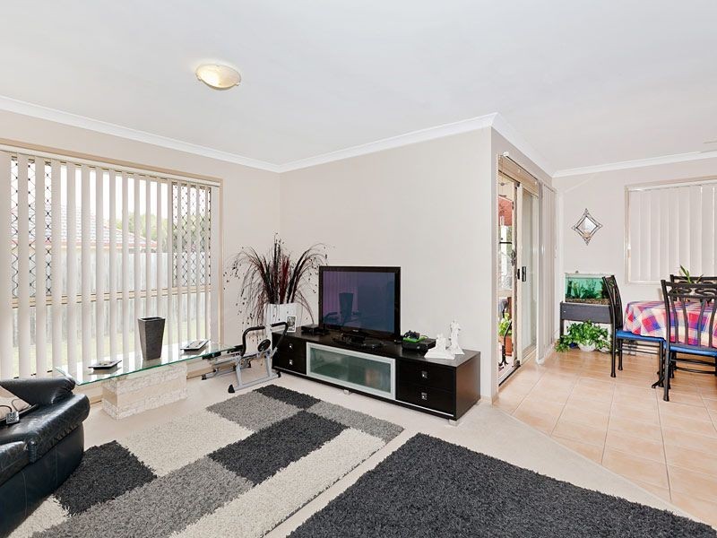 30 Mayfair Place, Moggill QLD 4070