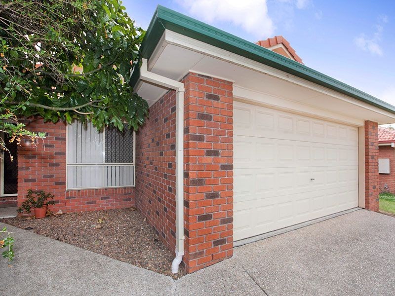 30 Mayfair Place, Moggill QLD 4070