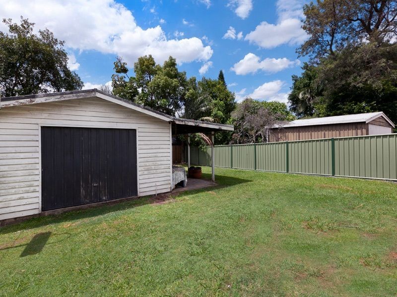 32 Kendall Street, Oxley QLD 4075