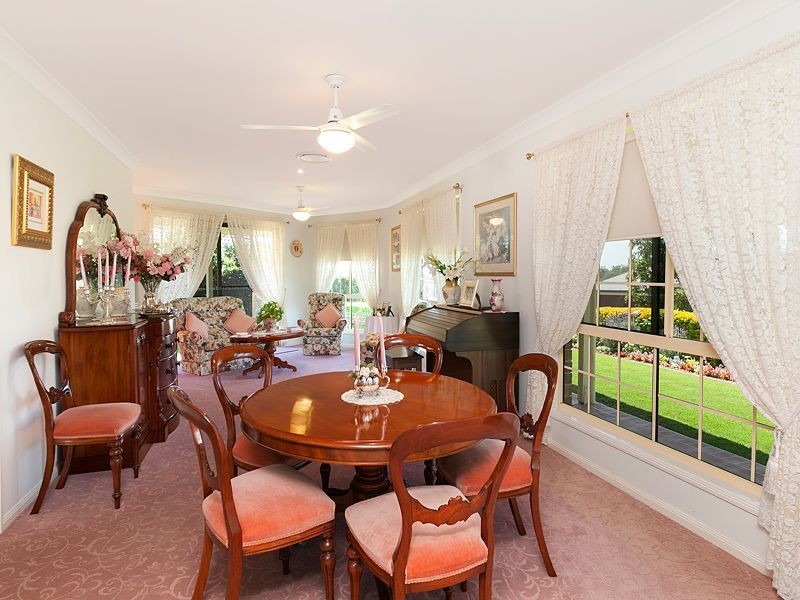 67 Grange Place, Moggill QLD 4070