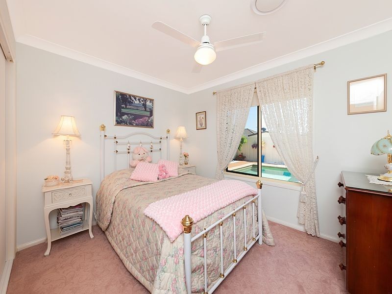 67 Grange Place, Moggill QLD 4070