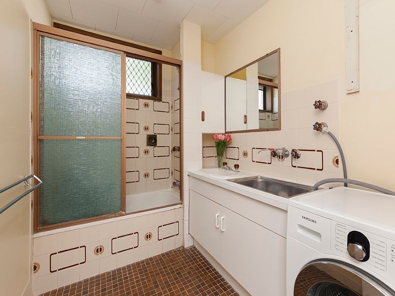 9/60 Lambert Road, Indooroopilly QLD 4068