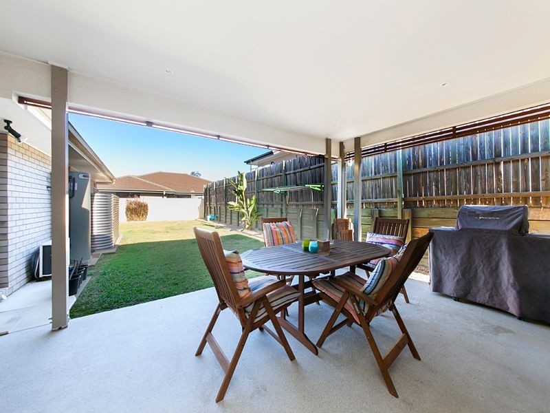4 Zoe Place, Moggill QLD 4070