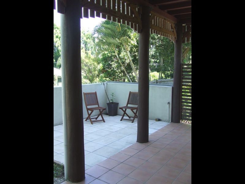 9A Priory Street, Indooroopilly QLD 4068