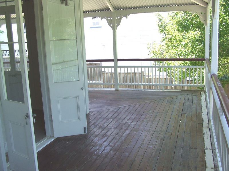 9A Priory Street, Indooroopilly QLD 4068