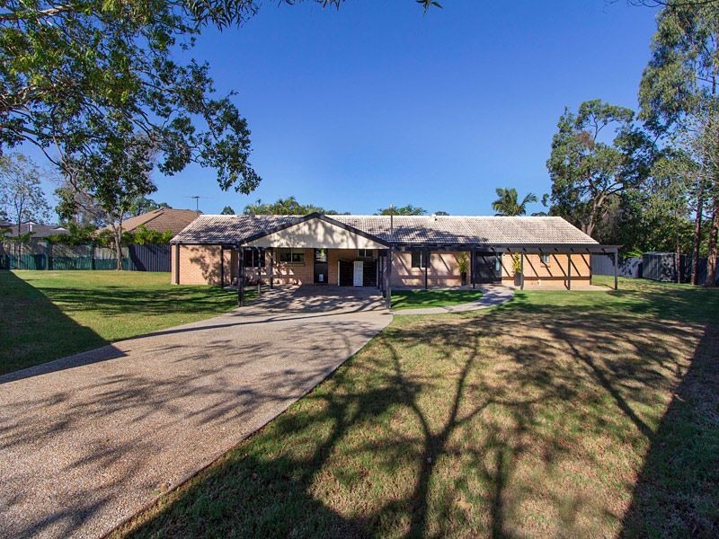 70 Livesay Road, Moggill QLD 4070