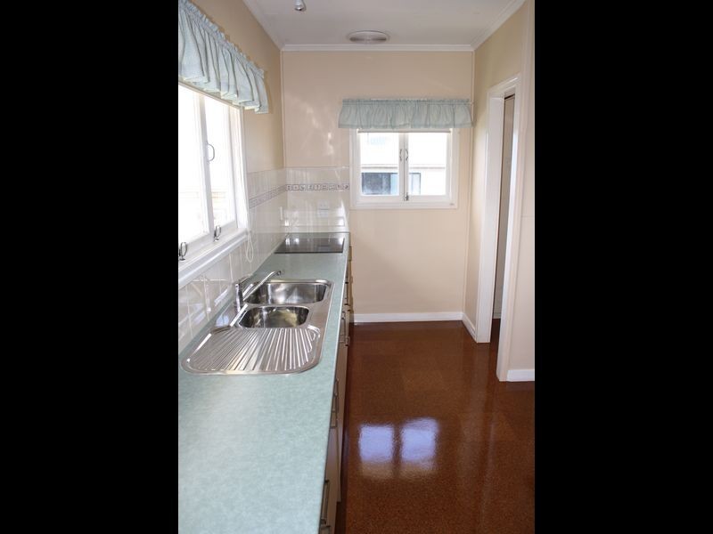 51 Stanley Street, Indooroopilly QLD 4068