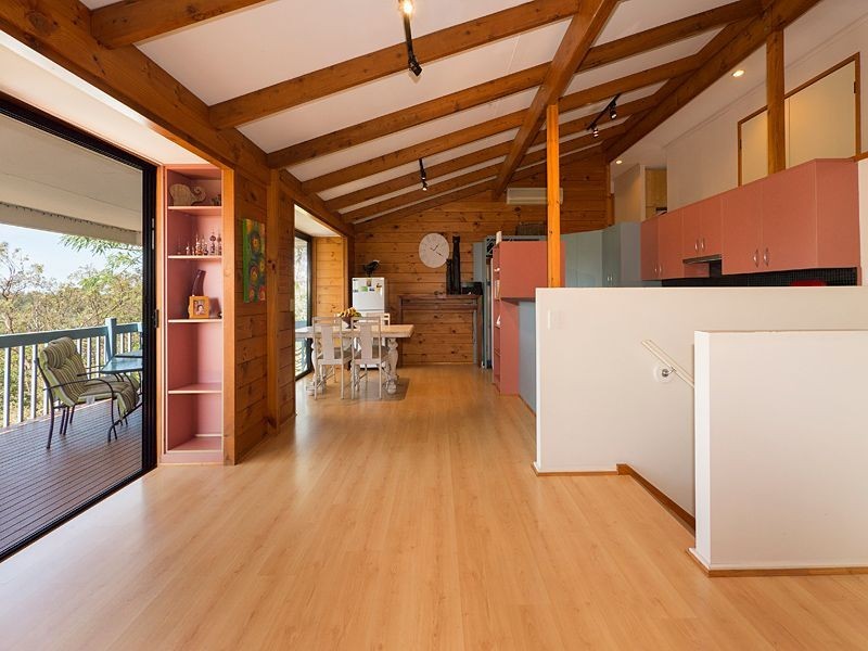 14 Parasol Street, Bellbowrie QLD 4070