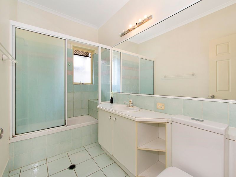 1/20 Dean Street, Toowong QLD 4066