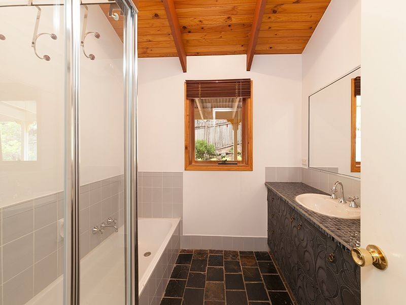 14 Boxthorn Street, Bellbowrie QLD 4070