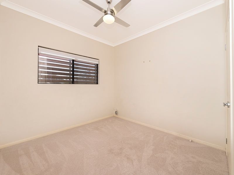 4/58 Sisley Street, St Lucia QLD 4067