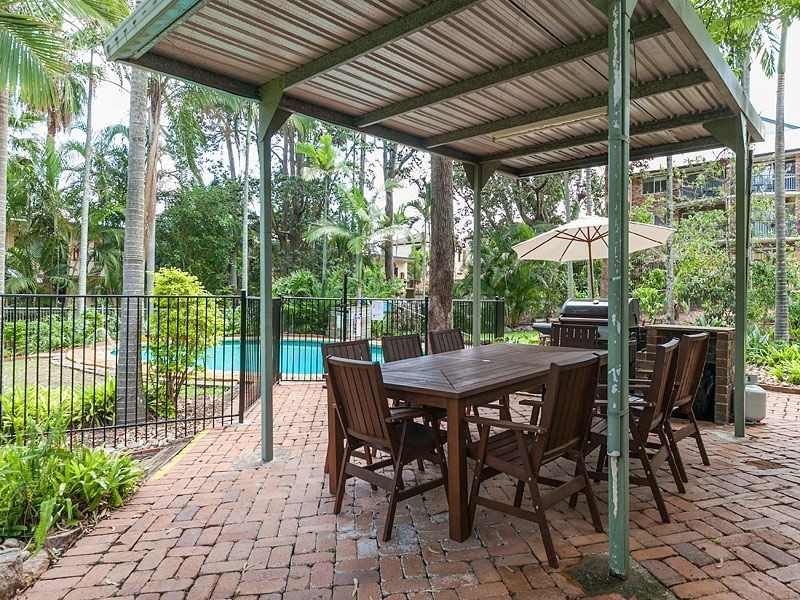 9/140 Central Avenue, Indooroopilly QLD 4068