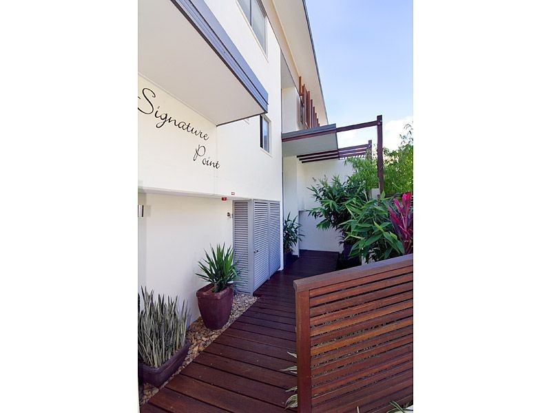 8/74 Dengate Lane, St Lucia QLD 4067