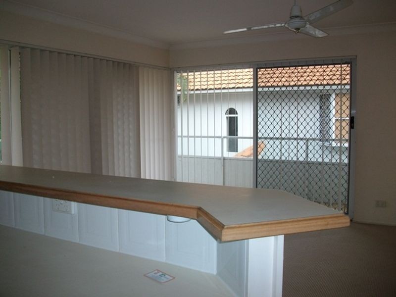 10/124 Sir Fred Schonell Drive, St Lucia QLD 4067