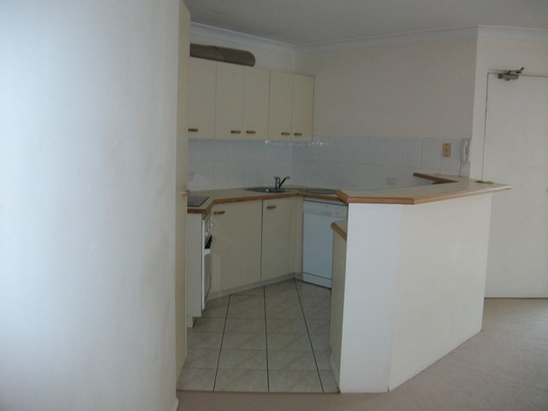 10/124 Sir Fred Schonell Drive, St Lucia QLD 4067