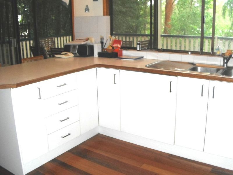 14 Clarina Street, Chapel Hill QLD 4069