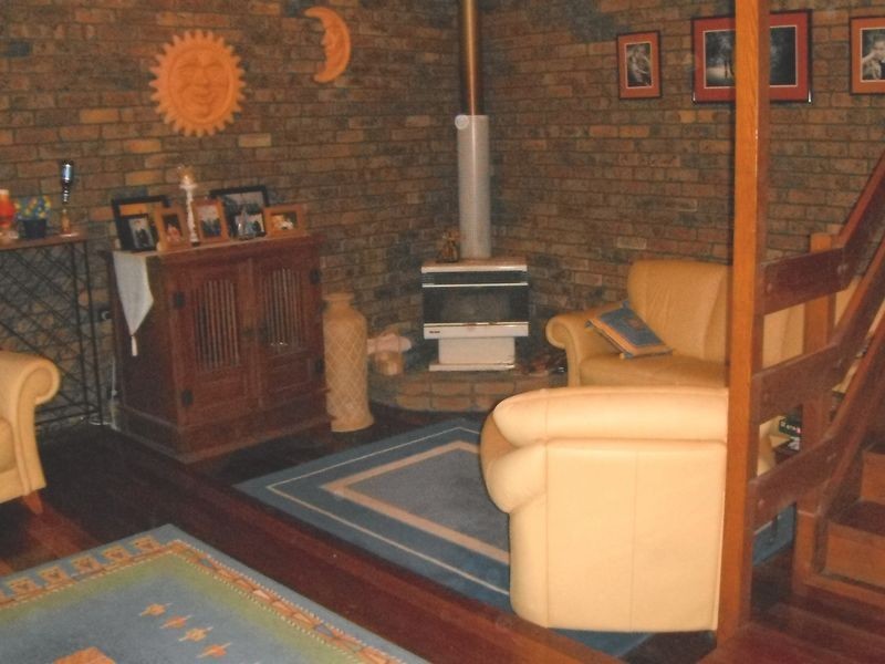 14 Clarina Street, Chapel Hill QLD 4069