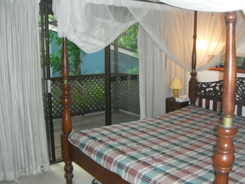 14 Clarina Street, Chapel Hill QLD 4069