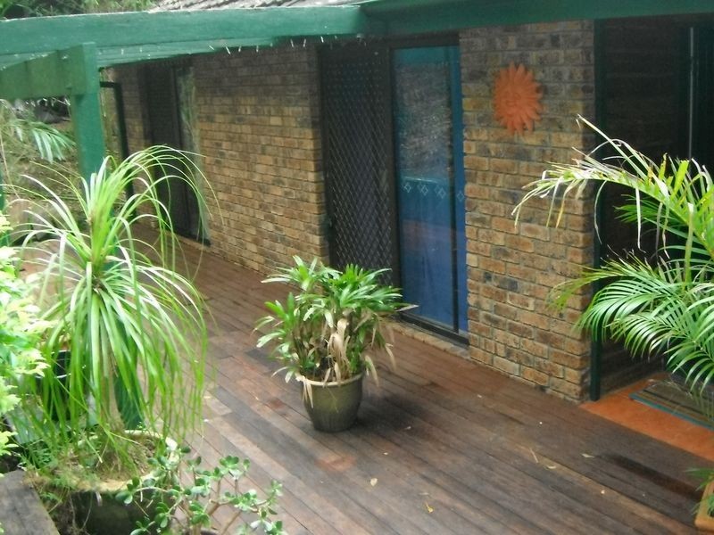 14 Clarina Street, Chapel Hill QLD 4069