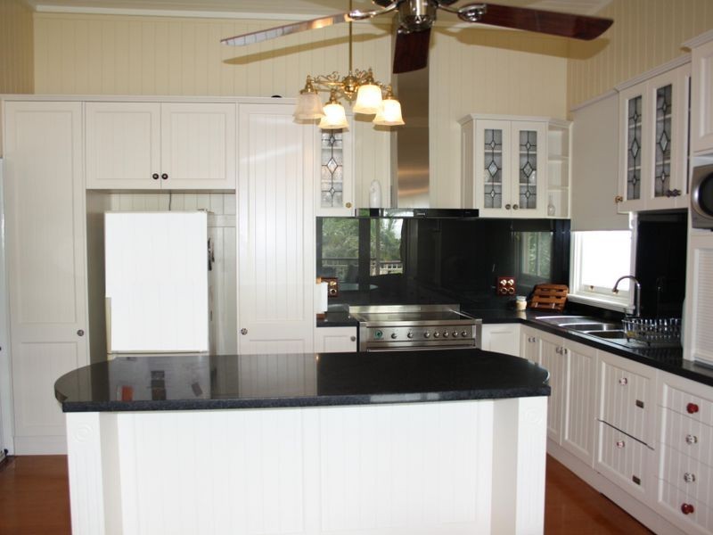 65 Broomfield Street, Taringa QLD 4068