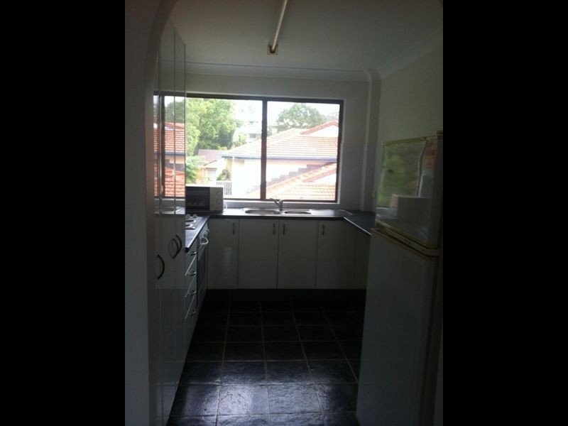 6/50 Mitre Street, St Lucia QLD 4067
