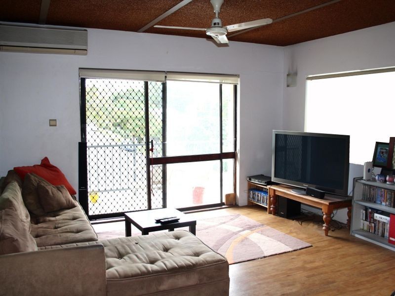 2/28 Bent Street, Toowong QLD 4066