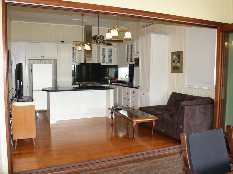 65 Broomfield Street, Taringa QLD 4068