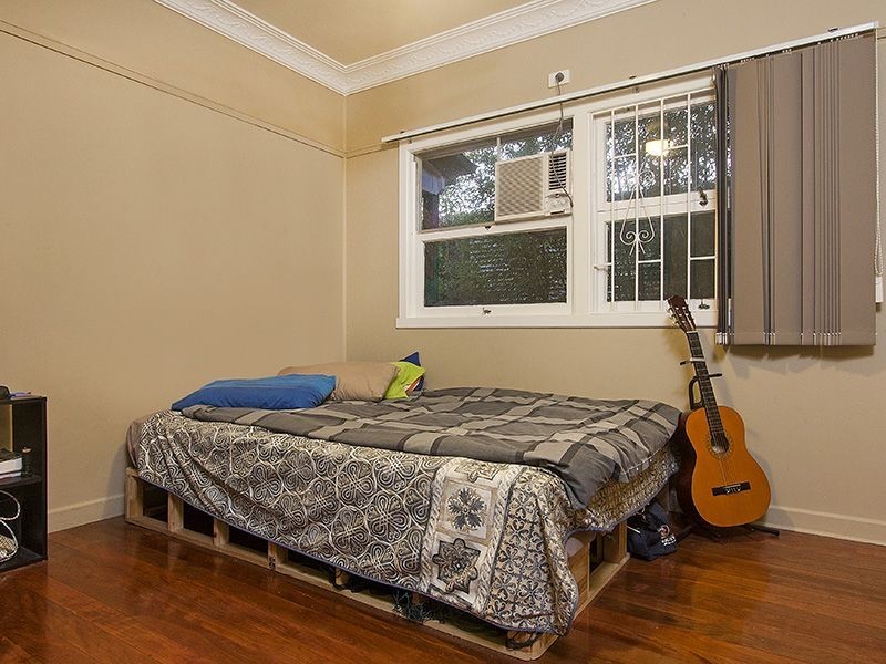 102 Ward Street, Indooroopilly QLD 4068