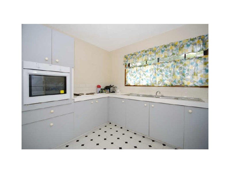 1/10 Lucinda Street, Taringa QLD 4068