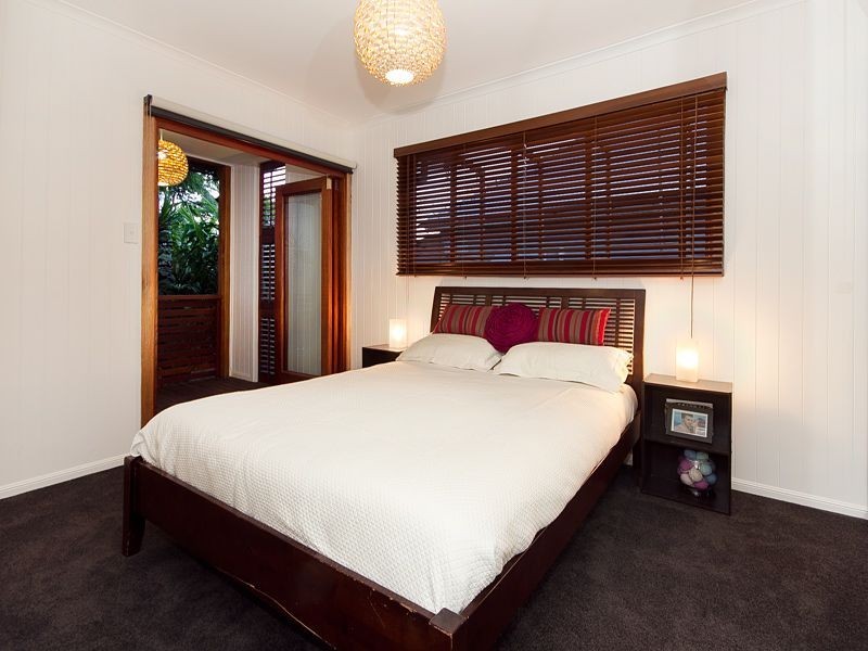 51 Accession Street, Bardon QLD 4065