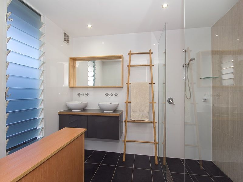 51 Accession Street, Bardon QLD 4065