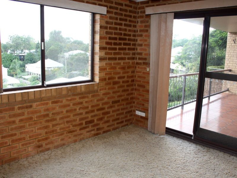 1/14 Bishop Street, St Lucia QLD 4067